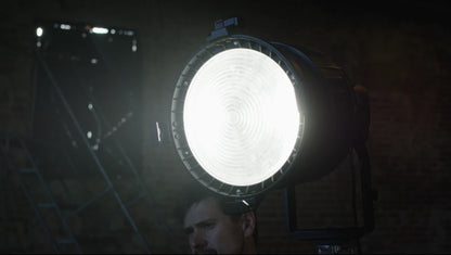 Aputure F10 Fresnel